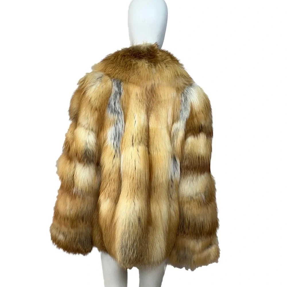 Women's Canadian Natural Red Fox Jacket - Vintage and Never worn. - Picture 2 of 3